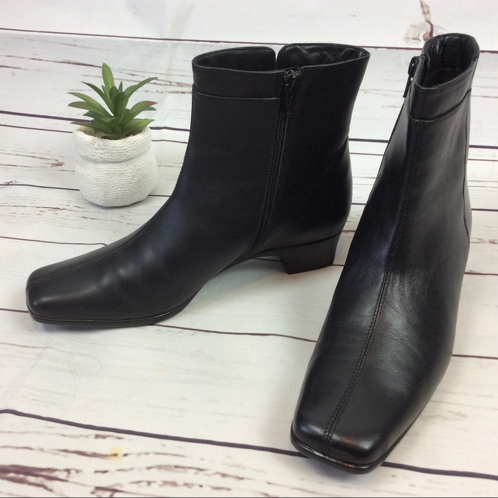 Fitzwell Black Ankle Boots, Size 8.5
